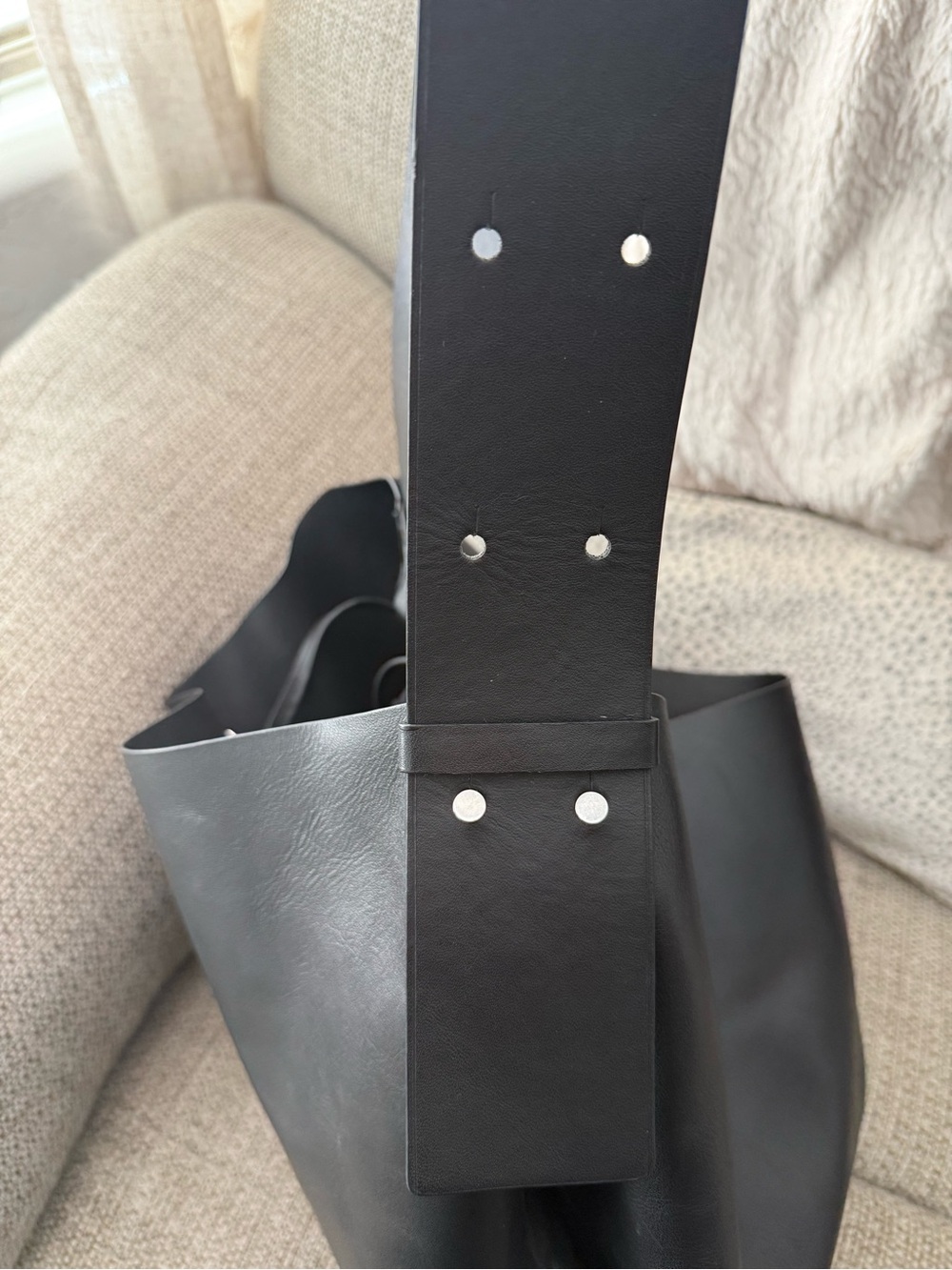 COS Black Leather Tote with interior drawstring pouch - Picture 3 of 10